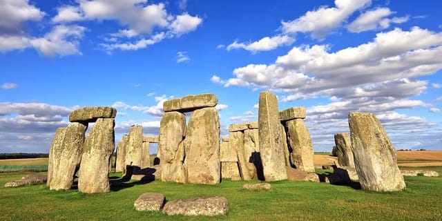 Stonehenge 3,500 year old structure